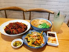 -峇峇娘马来西亚餐厅(望京SOHO店)