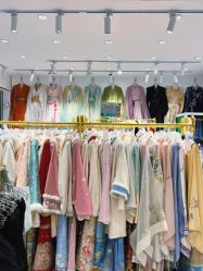 -梦回汉唐汉服旗袍体验馆(拙政园店)