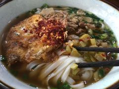 -裕新楼粉面馆·石磨手工粉(四方坪店)