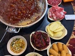 -储奇门鳝鱼火锅(总店)