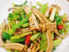 炒鱿鱼丝-湖南人家湘菜馆(镇江路店)