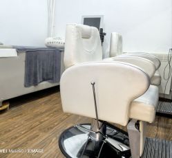 -黎蓓露·徒手骨雕蛋白抗衰·调肤管理