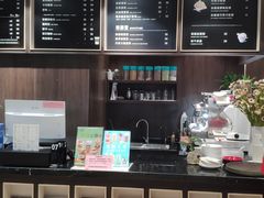 -钟书阁(群光广场店)