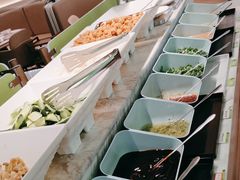 -洪氏嗨捞·广东猪肚鸡·椰子鸡火锅(西咸万象城店)