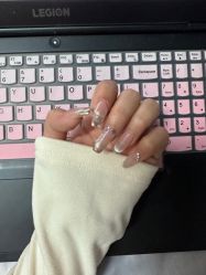 -U+nail优加专业美甲美睫