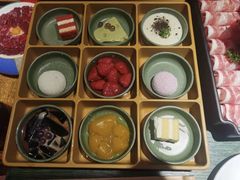 -老灶堂文创火锅(文艺路店)