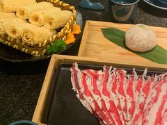 -湊湊火锅·茶憩(打浦桥日月光店)