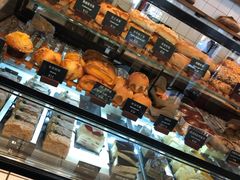 面包甜点陈列柜-81BAKERY(大学路店)