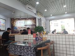 -八两八金·莱芜特色炒鸡(市南漳浦路店)
