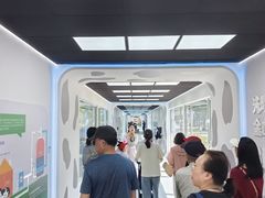 -光明牧业有限公司金山种奶牛场