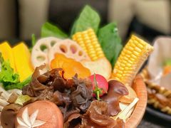 -湊湊火锅·茶憩(打浦桥日月光店)