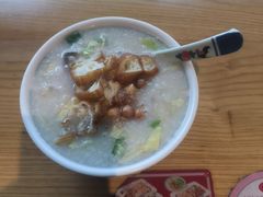 -银记肠粉店(南方医院店)