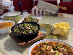 -柏合黄记豆腐皮饭店