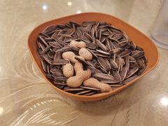 -鹤乡东北菜(崮山路店)