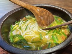 -良米山·云南野生菌过桥米线(上海首店)