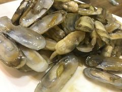 -地方名吃海鲜大馅蒸饺(北戴河店)