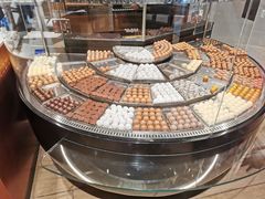 -Laderach 莱德拉(上海环贸iapm店)