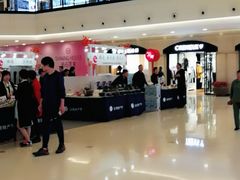 -梅龙镇广场