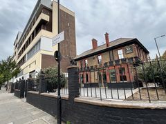 -巴宝莉工厂店/折扣店(工厂店)