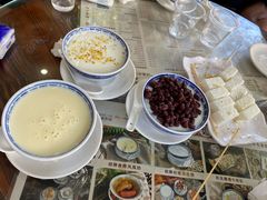 -周大娘牛乳(旧寨古村总店)