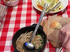 -西贝莜面村(银泰创意城店)