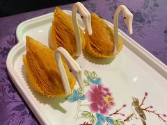 莲蓉天鹅酥-惠食佳·朱雀(东方商厦店)