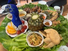 -沐毫傣泐云南菜孔雀宴•手抓饭傣味烧烤(曼听公园店)