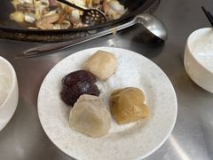 -粘豆包柴火铁锅炖