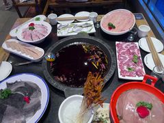 -川东坝子火锅(宝龙店)