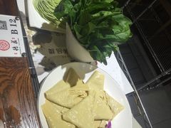-重庆德庄火锅(体育中心店)