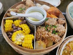 -黄桷树曹家私房菜(江与城店)