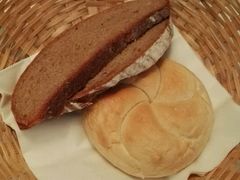 android_upload_pic-布劳伽斯特豪夫哈尔施塔特宾馆