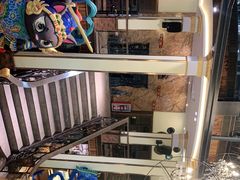 -more than meow吴止猫主题餐厅(承德 中船汇店)