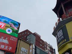 -黄兴南路步行商业街