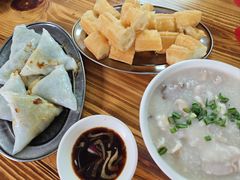 -洲心明记烧肉大粥(总店)