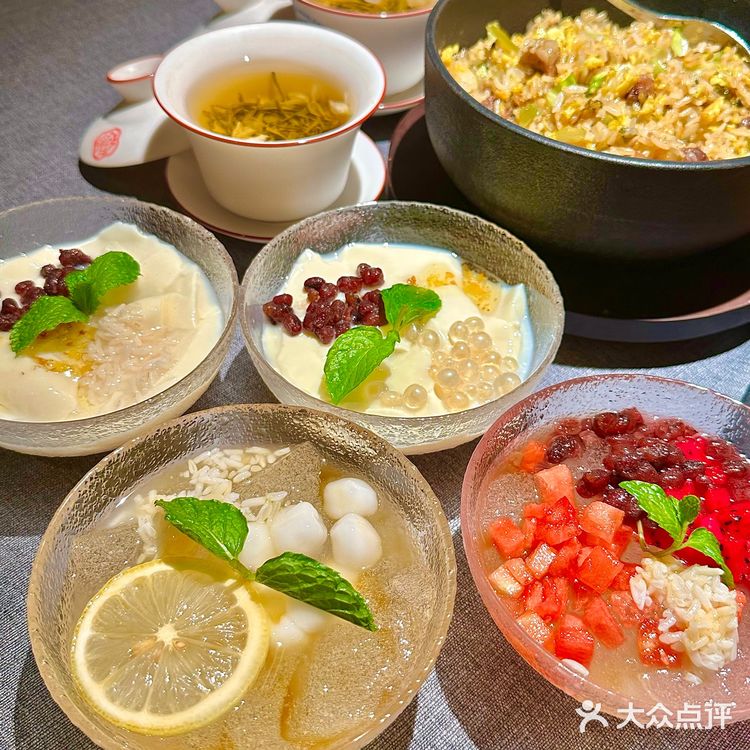 上海终于也有正宗的乐山菜馆子啦‼️