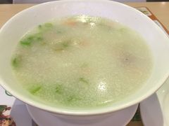 龙利鱼蔬菜泡饭-来龙里 精致 东南亚餐室(万象城店)