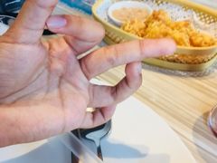 -必胜客(证大大拇指店)