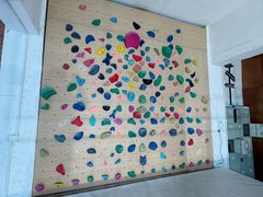 -啸岩馆 Roaring Climbing Gym