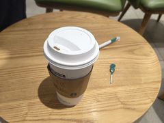 -星巴克臻选(北京银泰店)