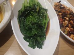 -渝信川菜 · 川味家常菜(财富购物中心店)