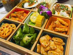 -伊尚宫·清真广式早茶.韩式烤肉·火锅