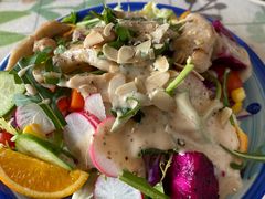 -Rabbit Cafe私房西餐甜点咖啡(栖霞路店)