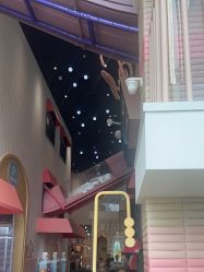 -奈尔宝家庭中心·亲子餐厅(华采天地店)