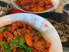 -沪小胖小龙虾(淮海中路旗舰店)