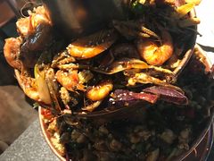 -沪小二炭火蛙锅(淮海中路美食不夜城店)