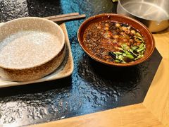 -鹿鸣山草本茶香火锅(园西路店)