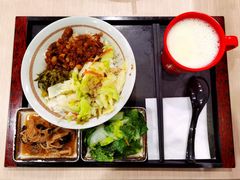 大王卤肉饭单人套餐-永和大王(蛙嫩紫苏香·军博店)