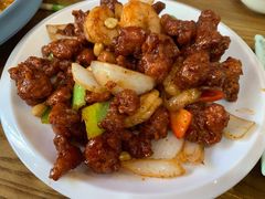 椒香虾仁爆鸡球-陈傻子餐厅(世纪都会店)