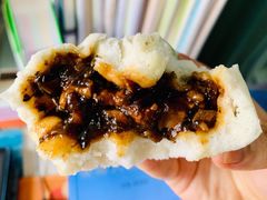 梅干菜小包子-白玉兰传统小吃